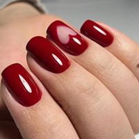 Nail Art cuore su CND Shellac rosso tono su tono